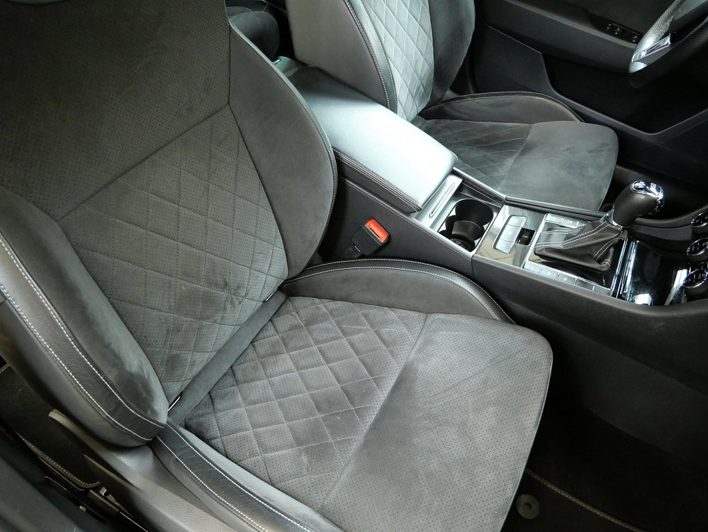 Škoda Superb III 2.0 TDi SportLine 4x4