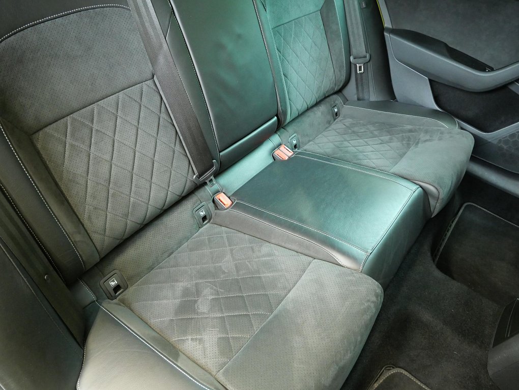 Škoda Superb III 2.0 TDi SportLine 4x4