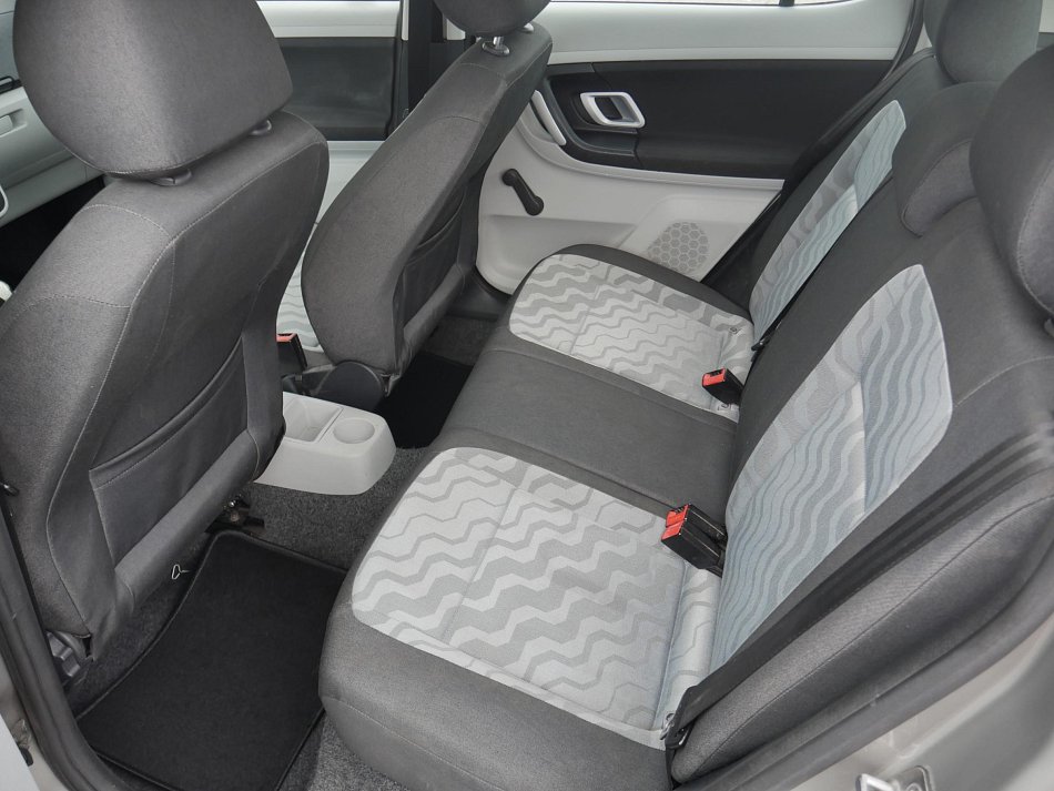 Škoda Fabia II 1.2i 