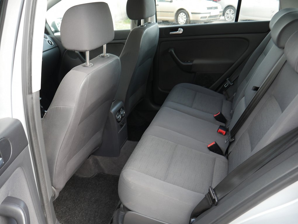 Volkswagen Golf 1.9TDI 