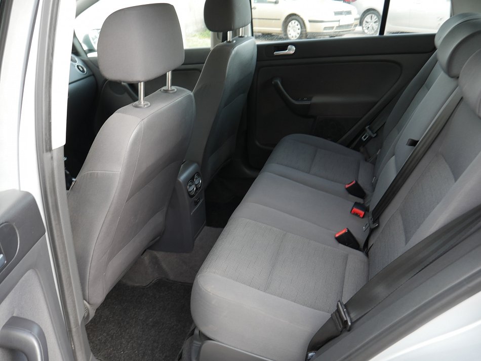 Volkswagen Golf 1.9TDI 