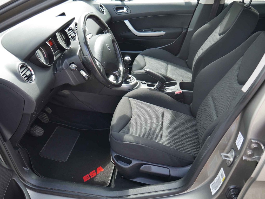 Peugeot 308 1.4VTi 