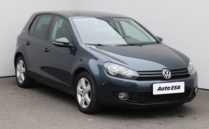 Volkswagen Golf 2.0 TDi 