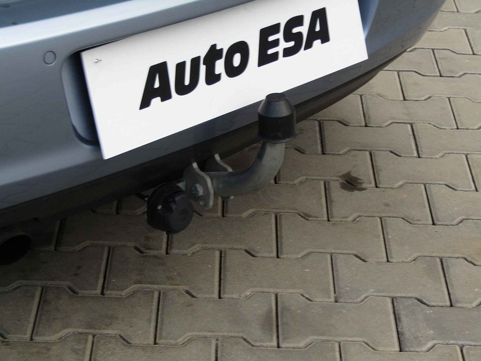 Volkswagen Golf 2.0 TDi 