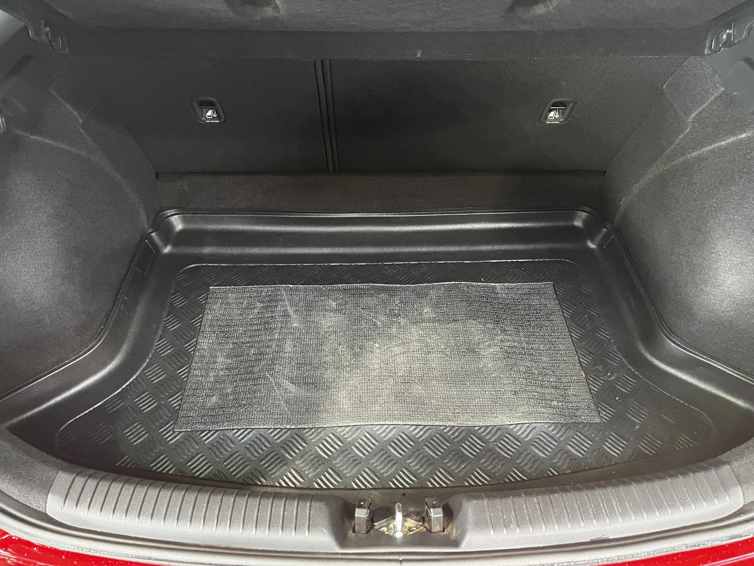 Hyundai i30, 2017 - pohled č. 7