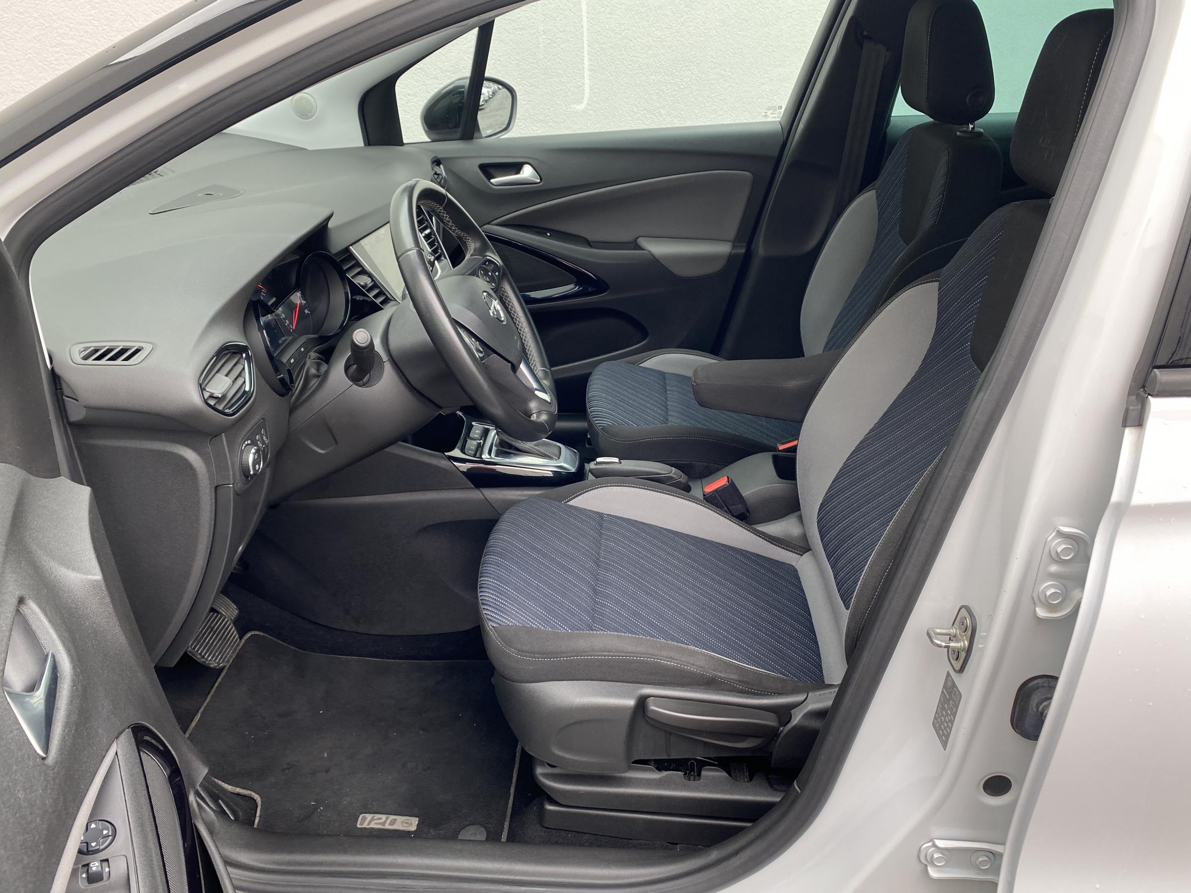 Vauxhall Crossland X, 2019 - pohled č. 13