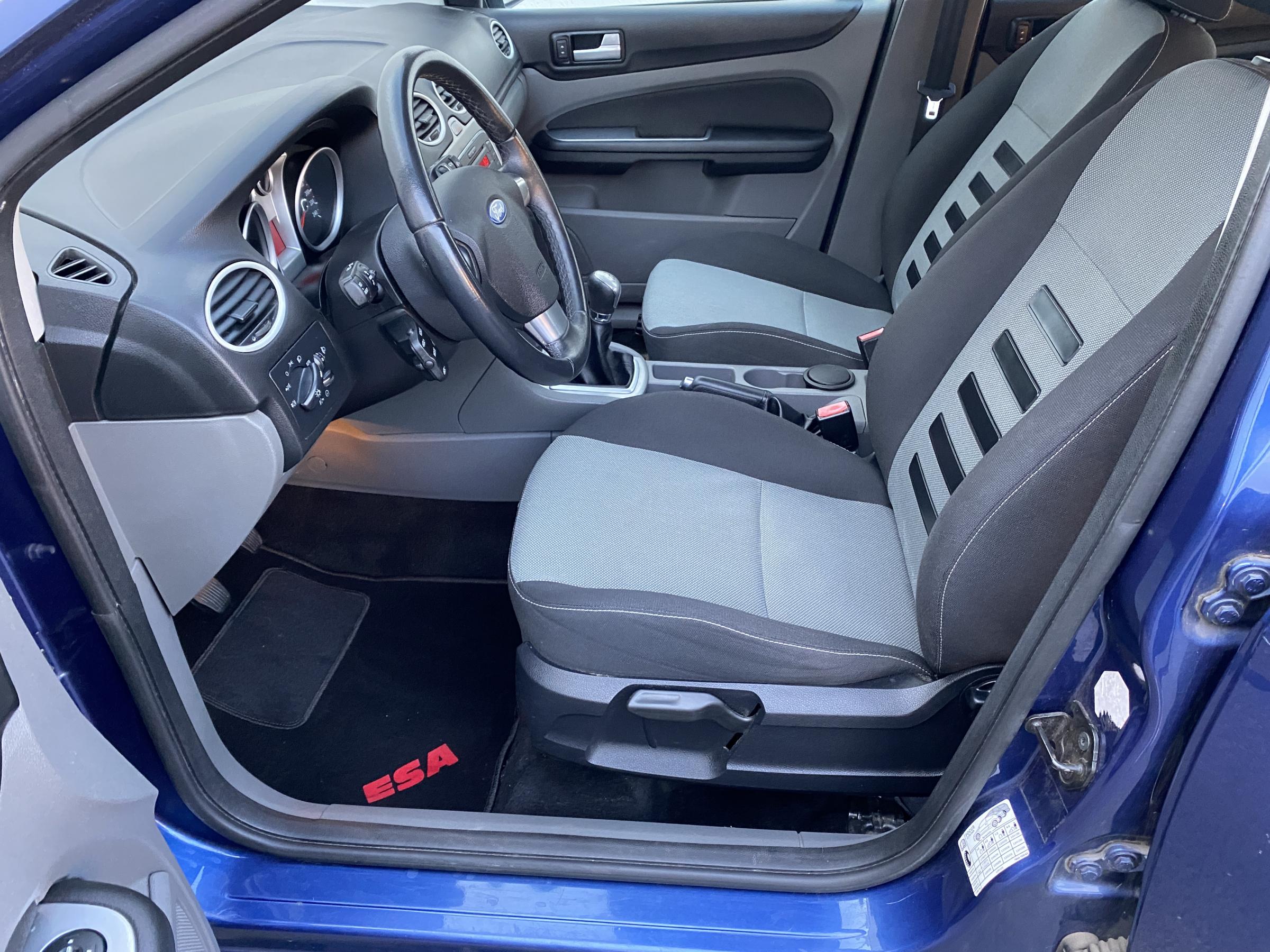 Ford Focus, 2010 - pohled č. 10