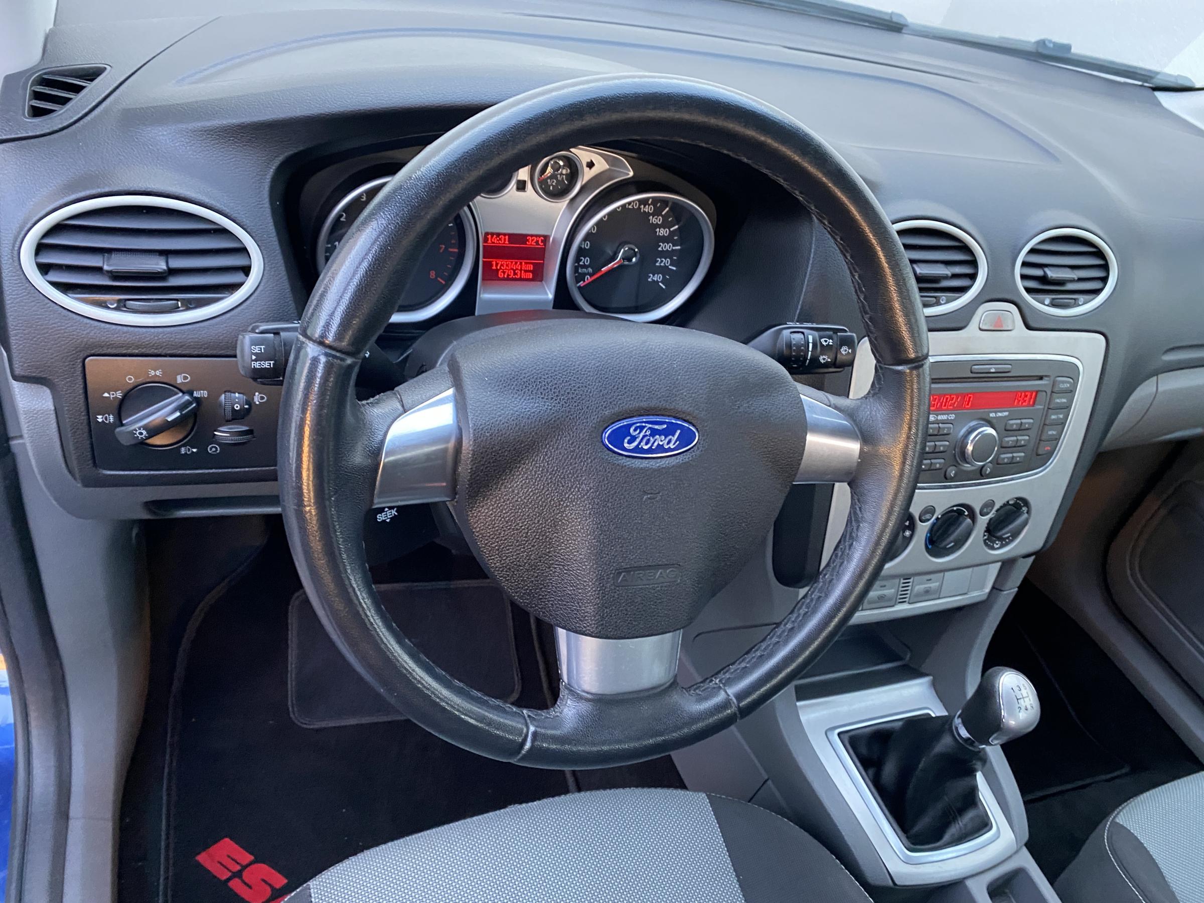 Ford Focus, 2010 - pohled č. 13