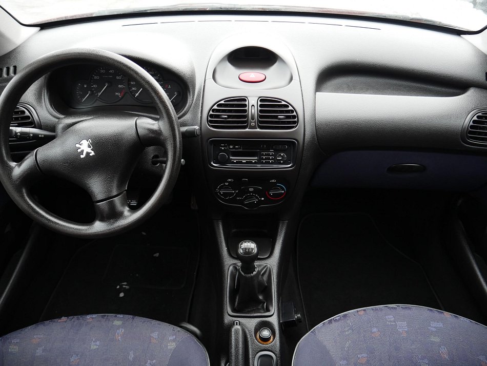 Peugeot 206 1.2 i 