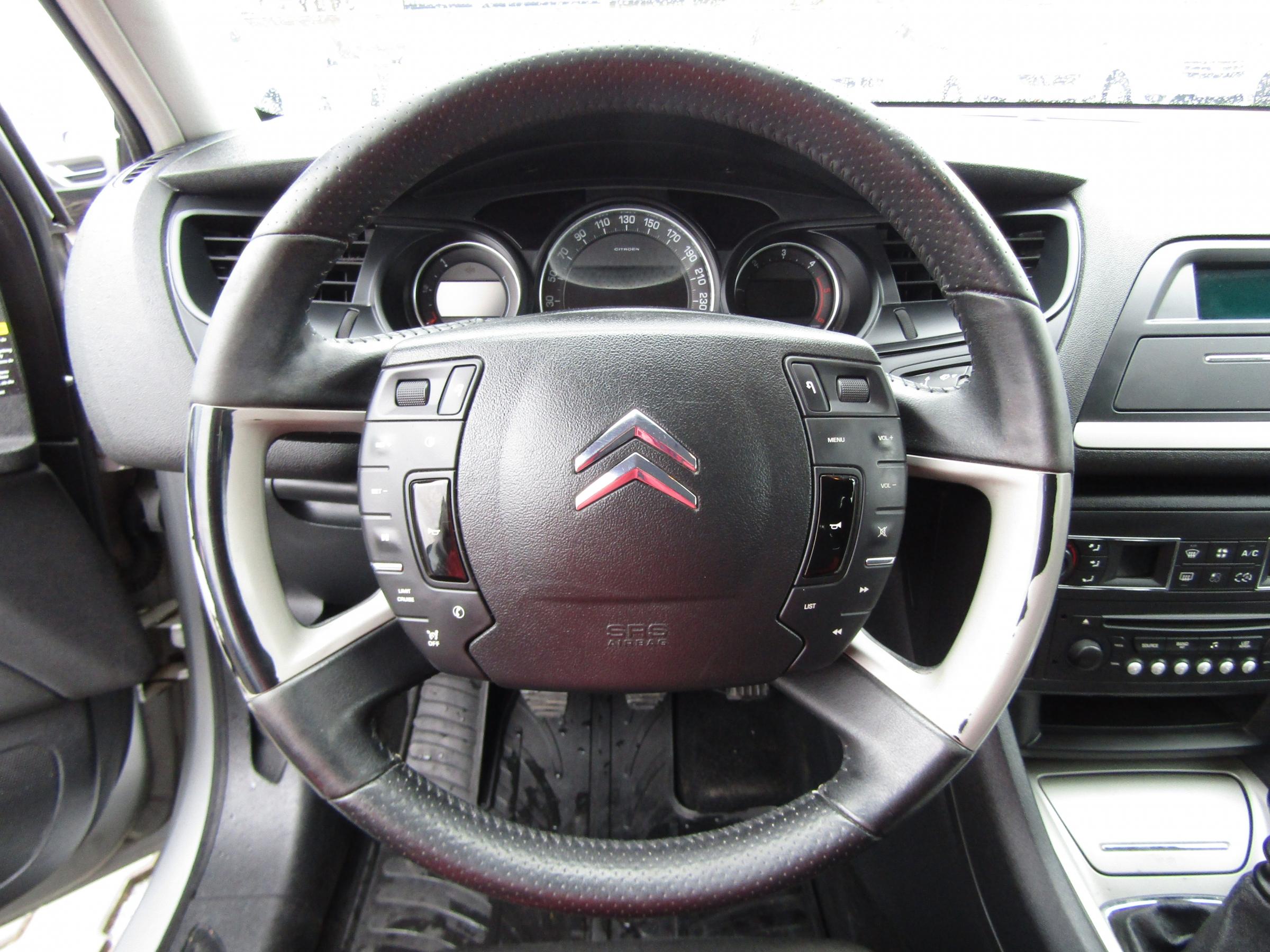 Citroën C5, 2012 - pohled č. 17