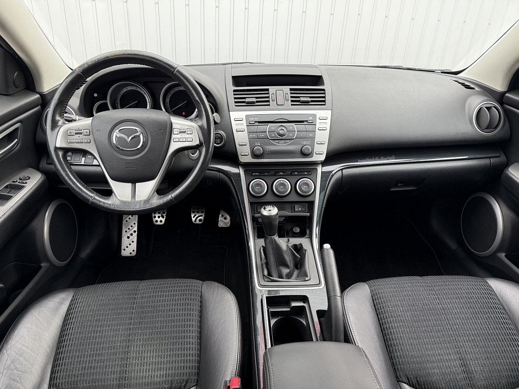 Mazda 6 2.5i 