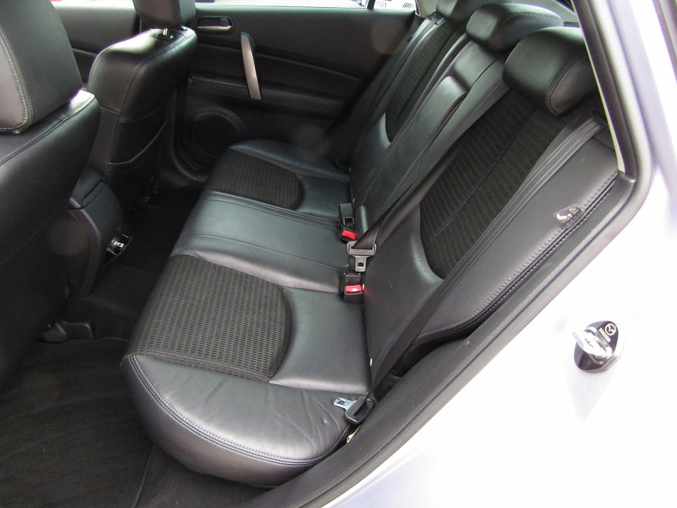 Mazda 6 2.5i 