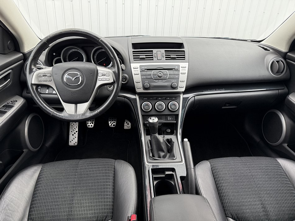 Mazda 6 2.5i 