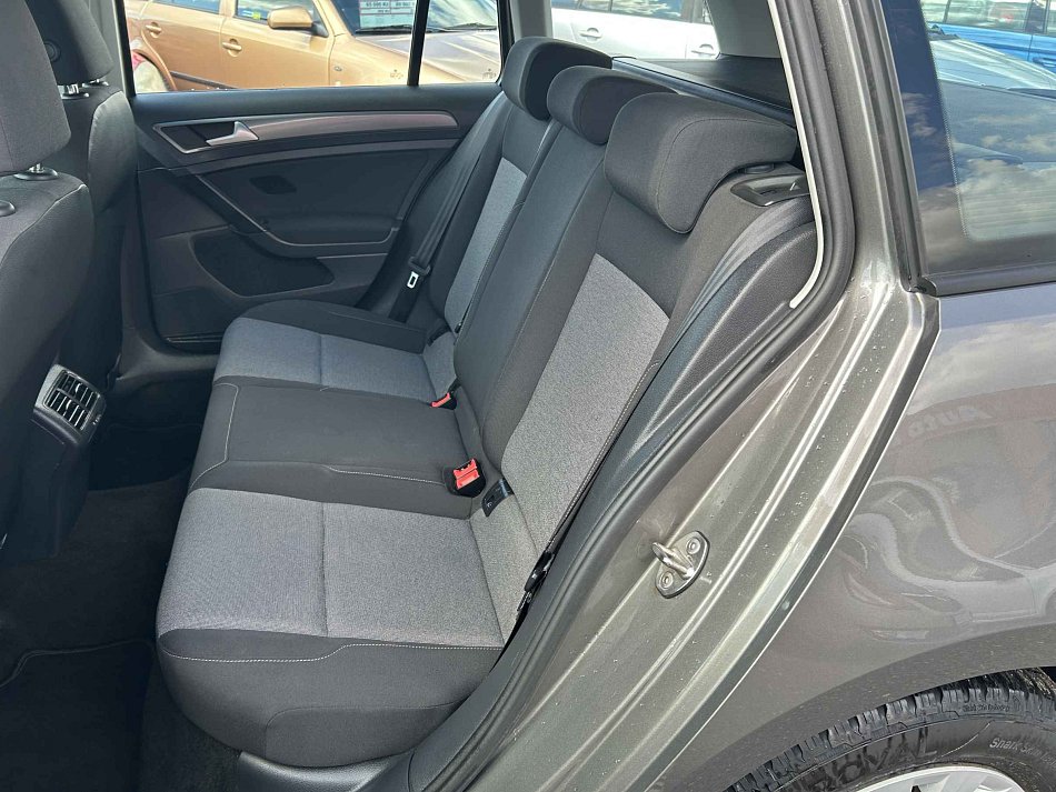 Volkswagen Golf 1.6TDi 