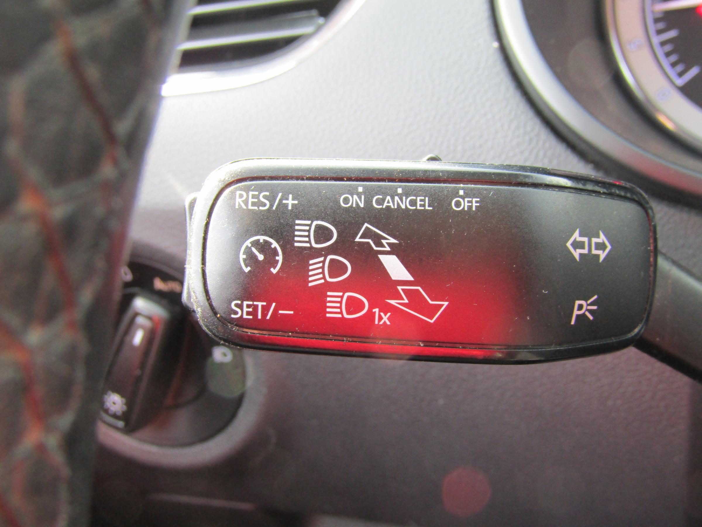 Škoda Octavia III, 2020 - pohled č. 14