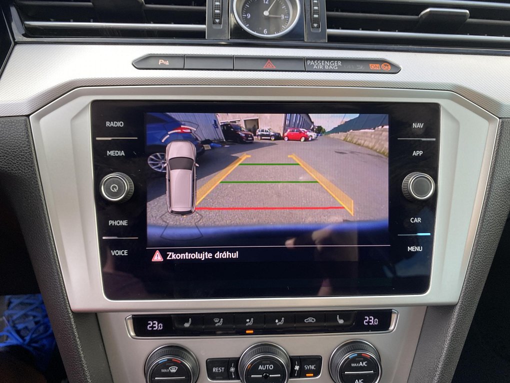 Volkswagen Passat 2.0 TDi Comfortline 4x4