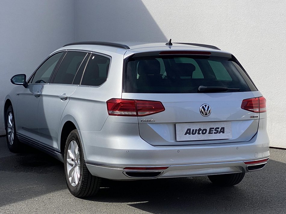 Volkswagen Passat 2.0 TDi Comfortline 4x4