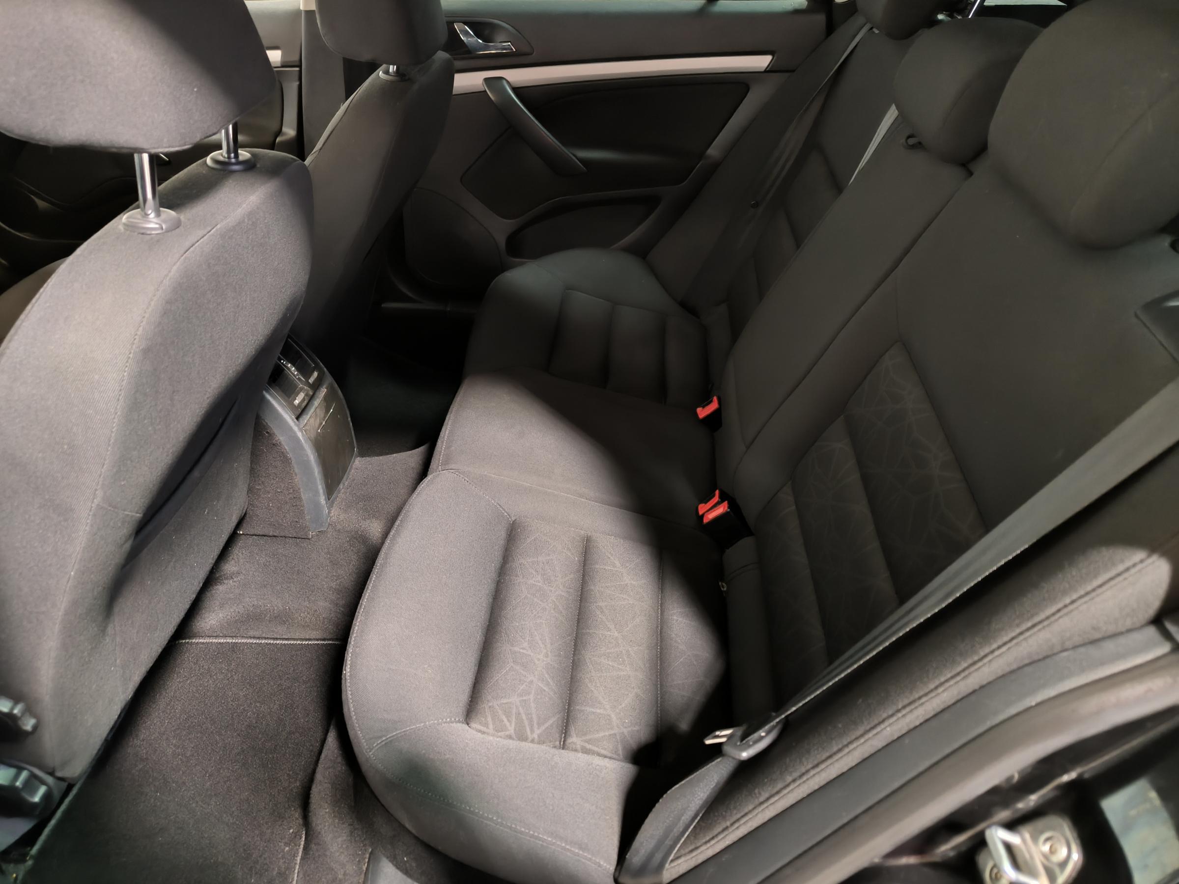 Škoda Octavia, 2011 - pohled č. 10