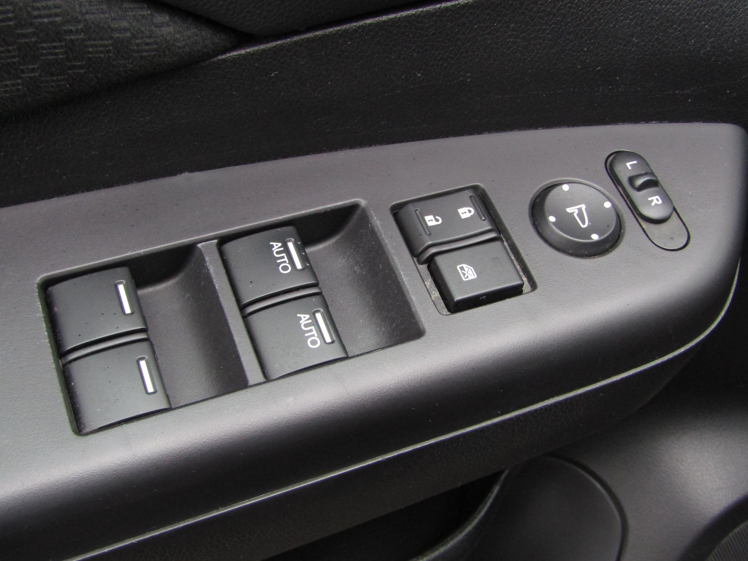 Honda CR-V, 2016 - pohled č. 11