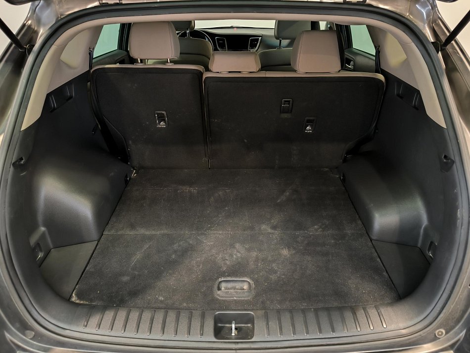 Hyundai Tucson 1.7 CRDi 