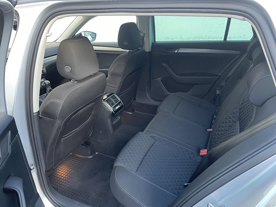 Škoda Superb III 2.0 TDi Style 4x4