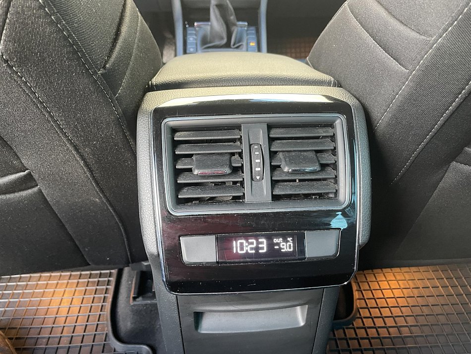 Škoda Superb III 2.0 TDi Style 4x4