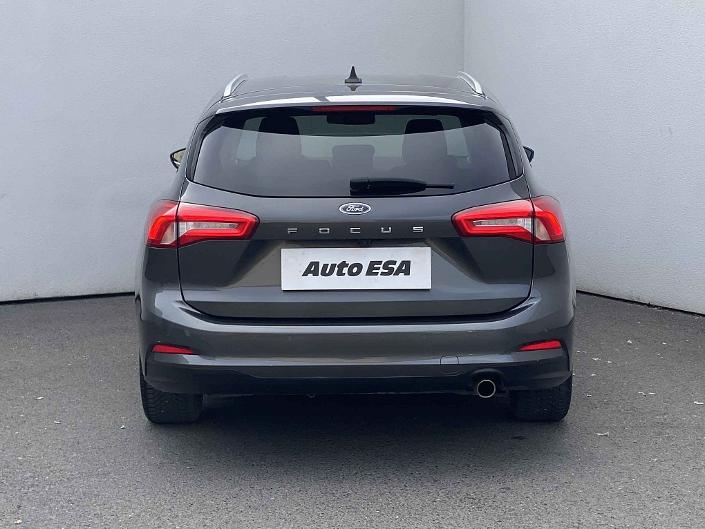Ford Focus 1.0EB Titanium