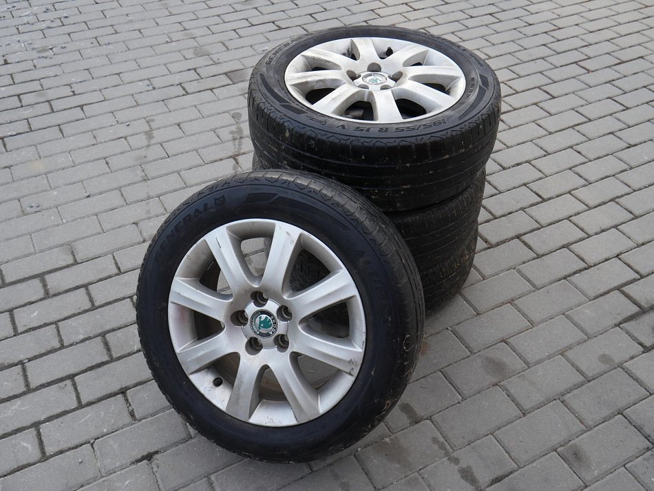 Škoda Roomster 1.4 16V Style Plus