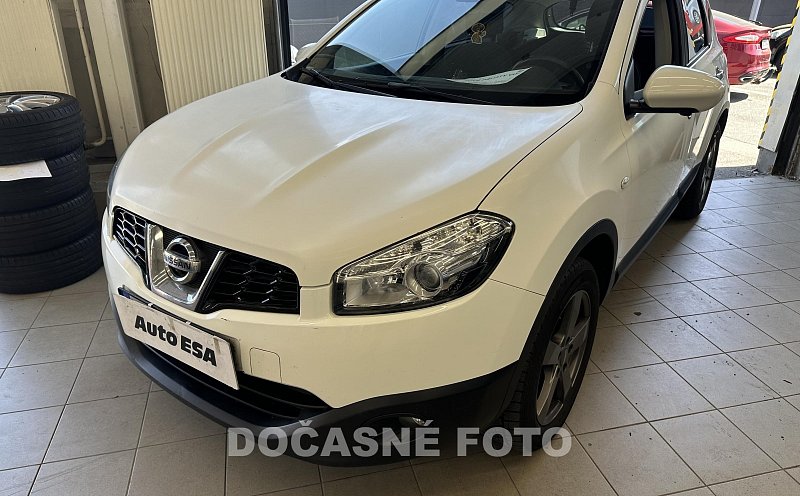 Nissan Qashqai 1.6i 