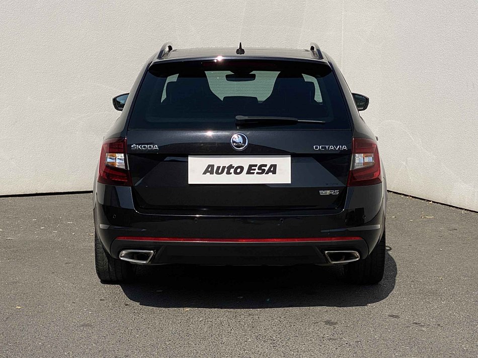 Škoda Octavia III 2.0 TSi RS