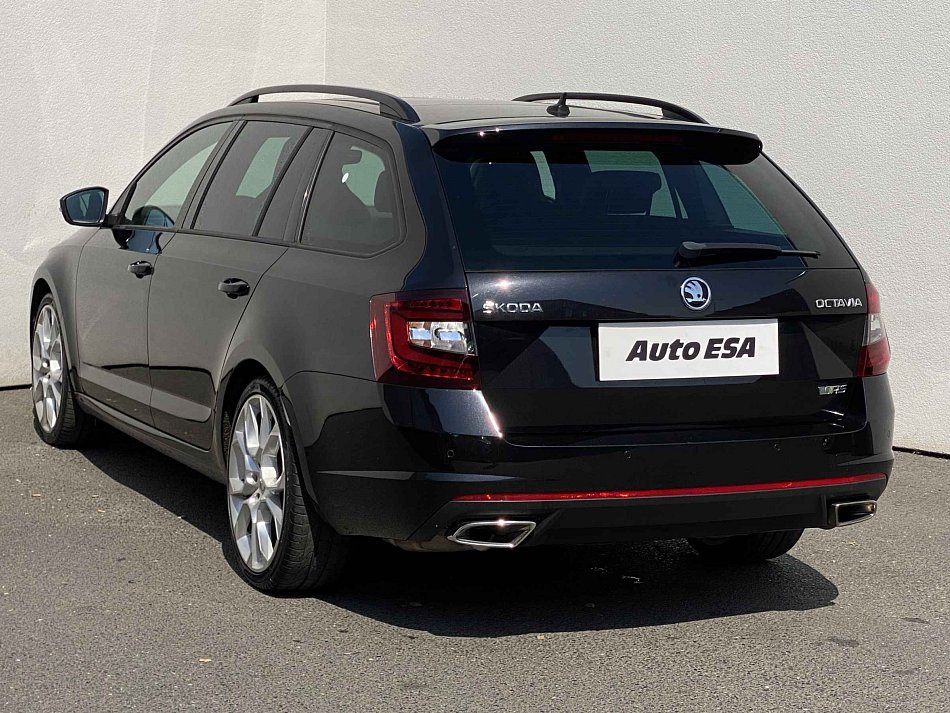Škoda Octavia III 2.0 TSi RS