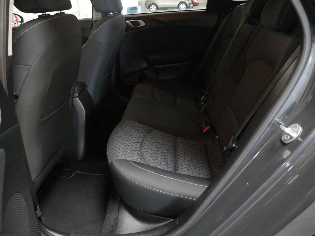 Kia Ceed 1.6 CRDi 