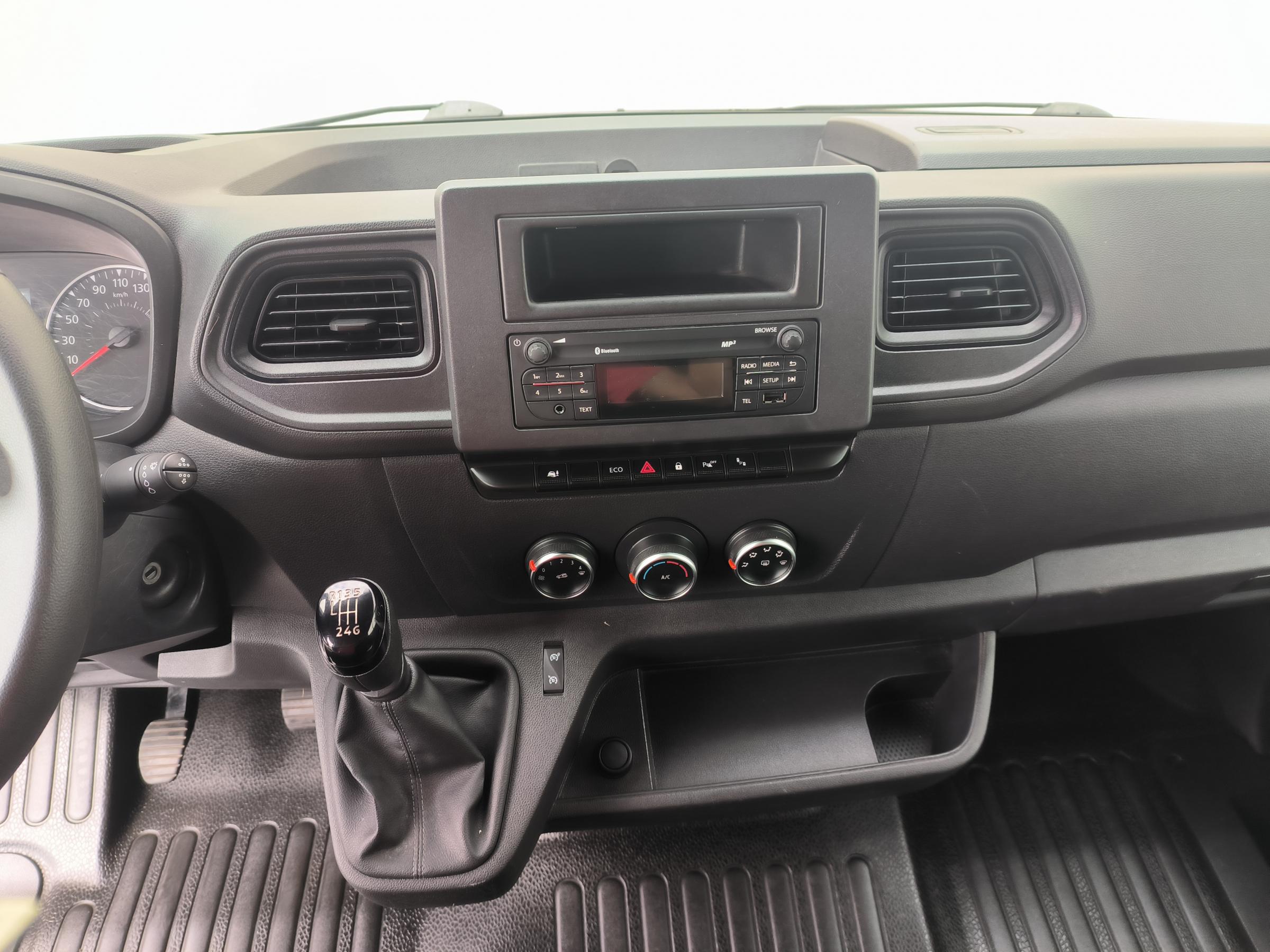Renault Master, 2021 - pohled č. 12