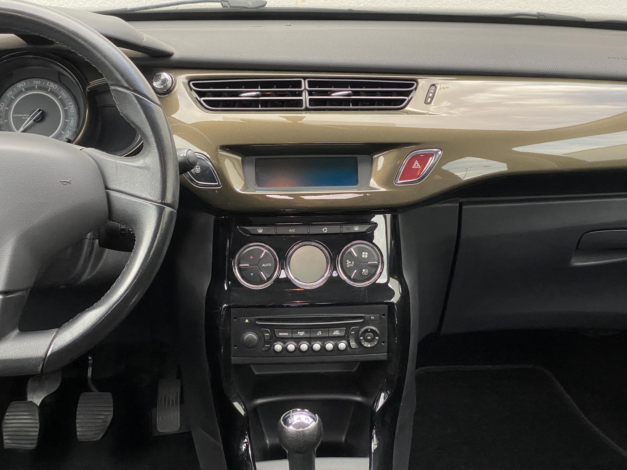 Citroën C3, 2012 - pohled č. 9