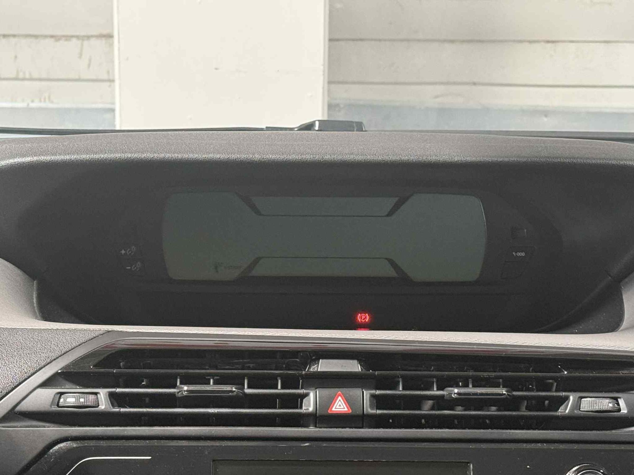 Citroën C4 Picasso, 2016 - pohled č. 14