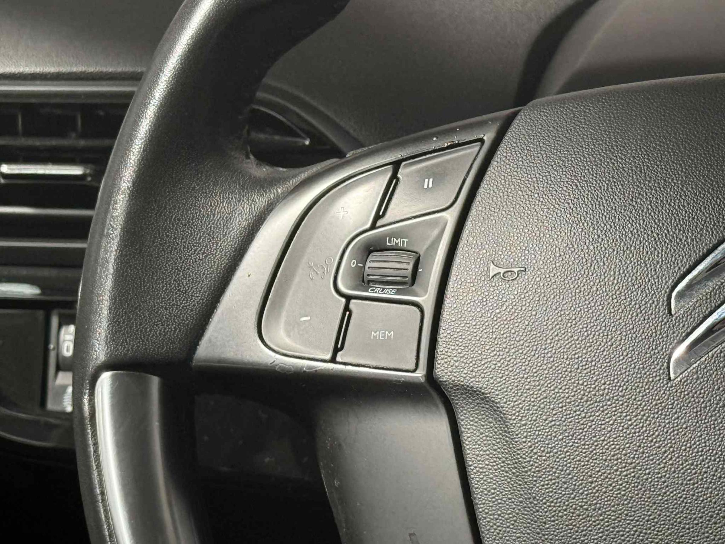 Citroën C4 Picasso, 2016 - pohled č. 17