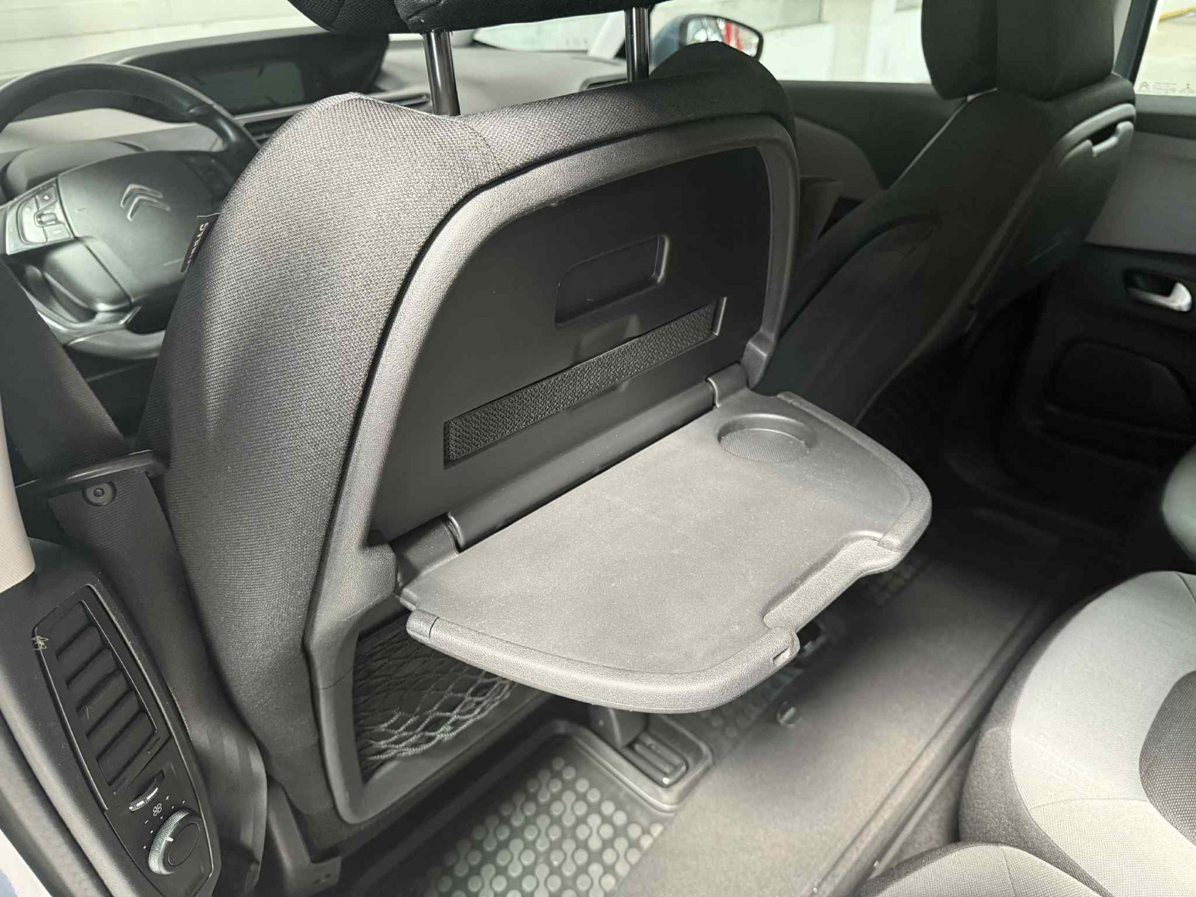 Citroën C4 Picasso, 2016 - pohled č. 20