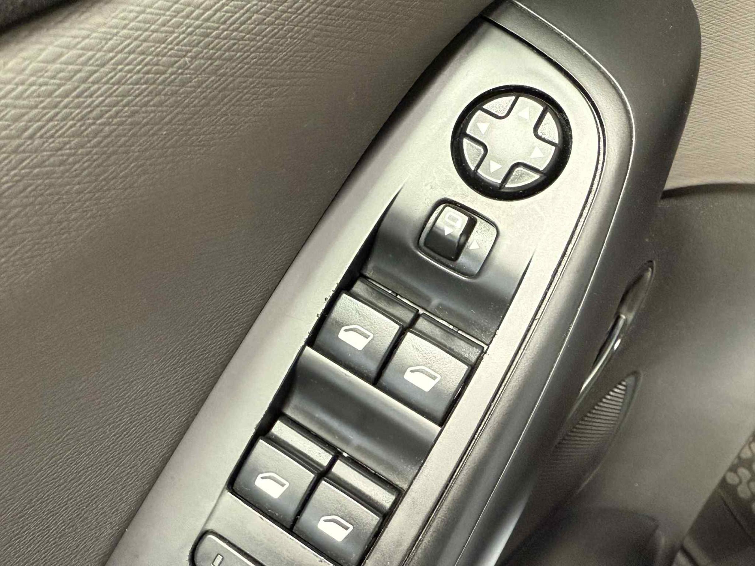 Citroën C4 Picasso, 2016 - pohled č. 21