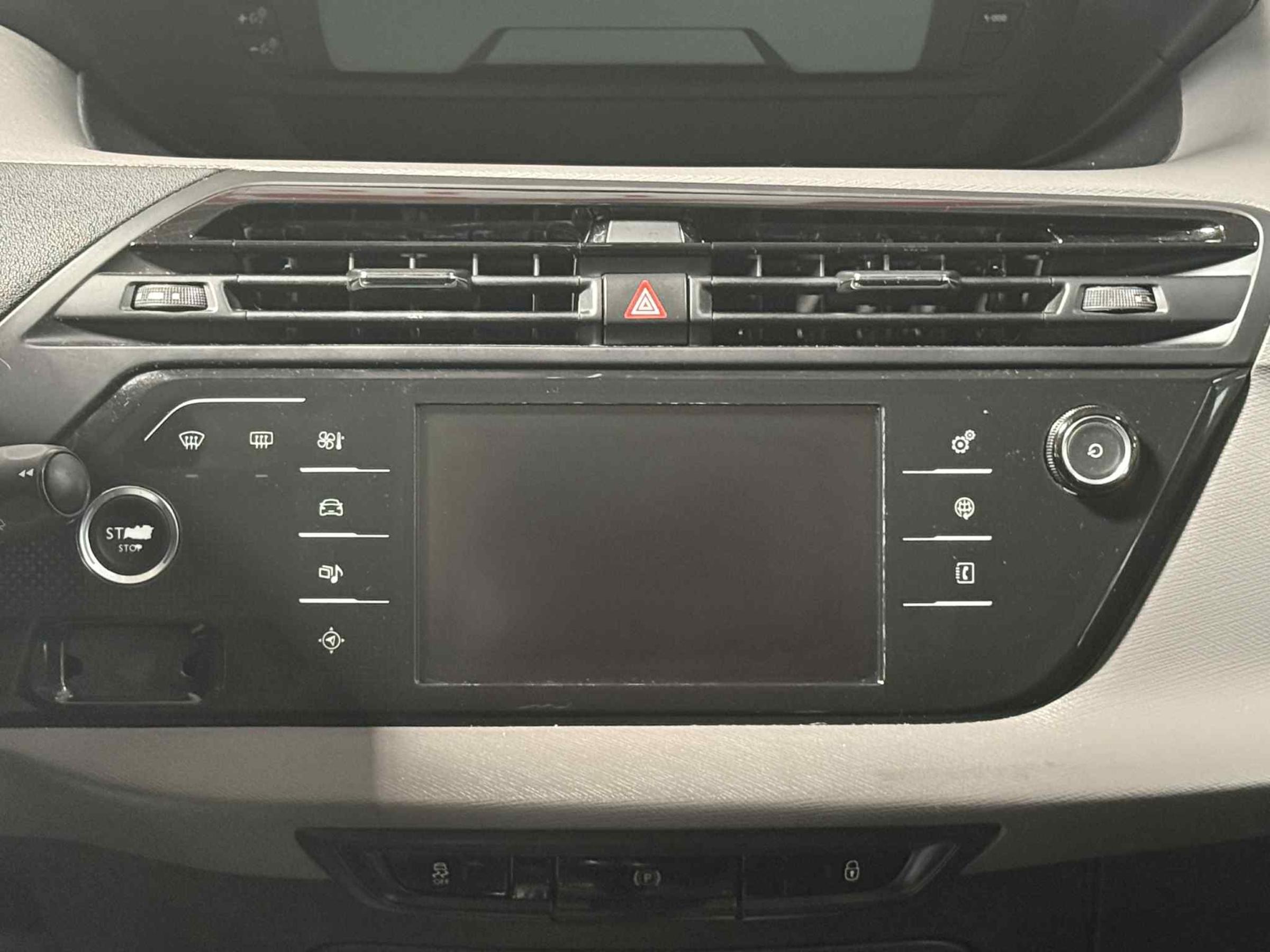 Citroën C4 Picasso, 2016 - pohled č. 8