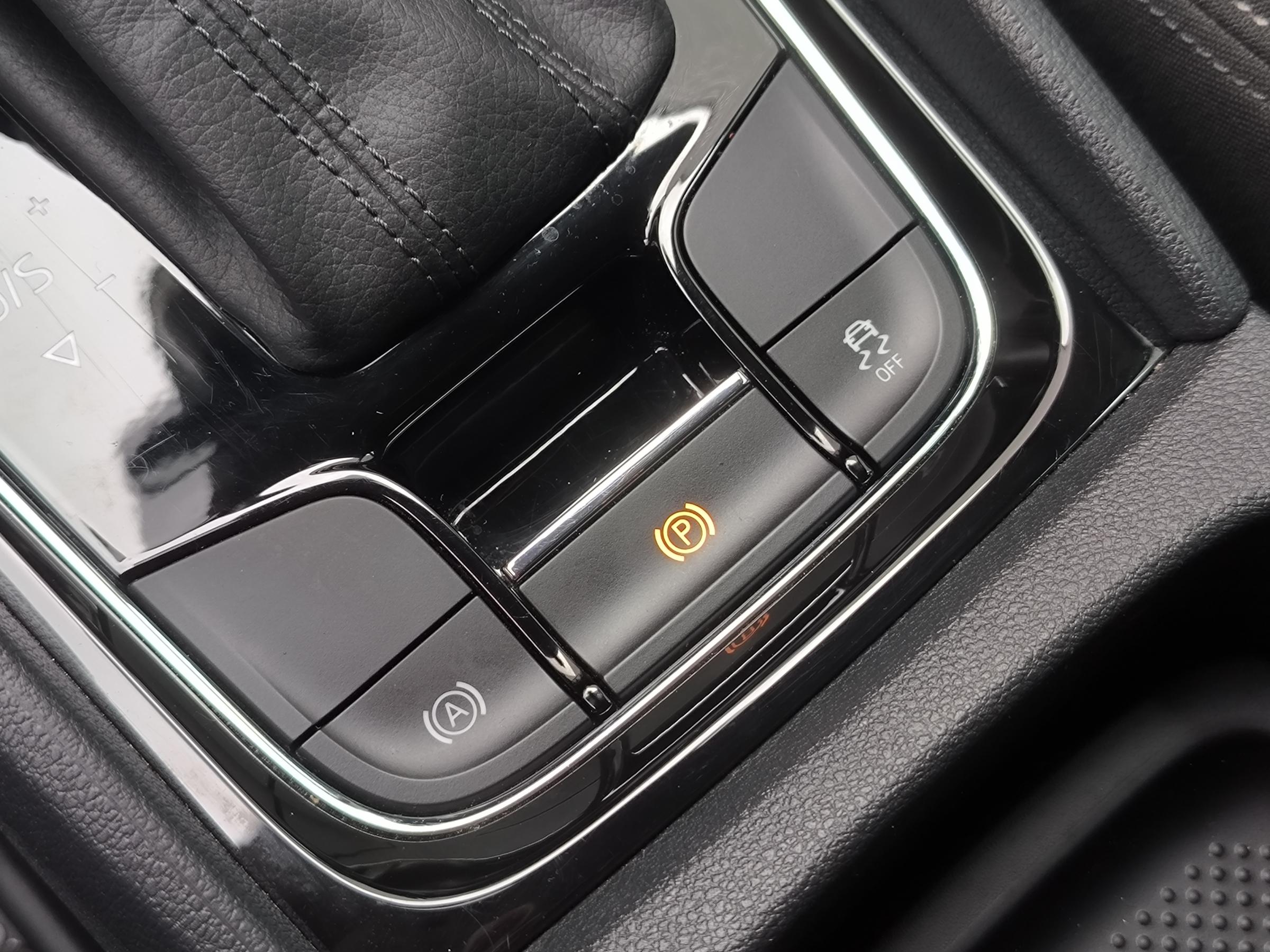 Škoda Karoq, 2018 - pohled č. 19