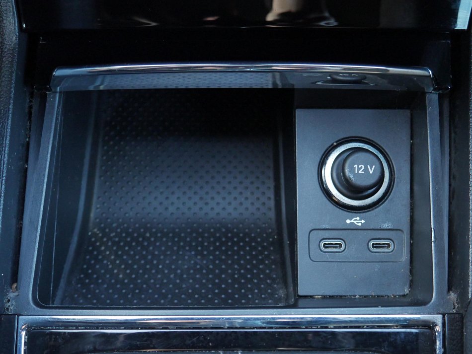 Škoda Karoq 2.0 TDi SportLine