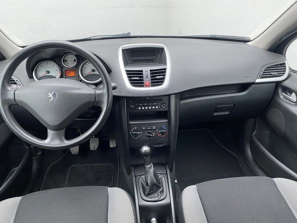 Peugeot 207 1.6 HDi 
