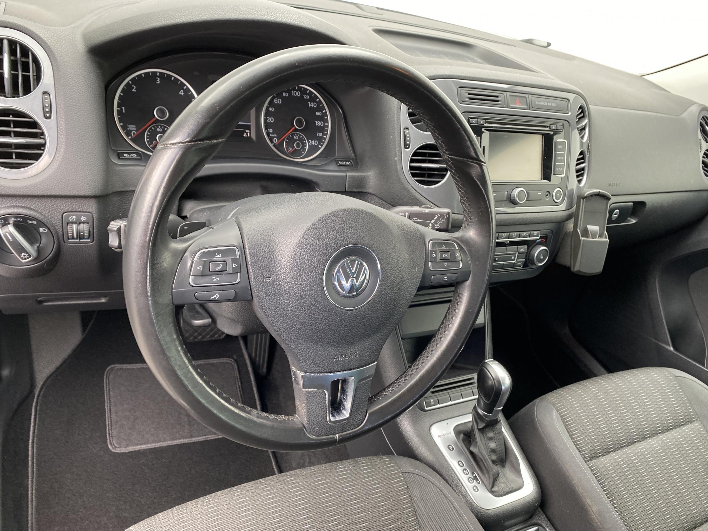 Volkswagen Tiguan, 2014 - pohled č. 12