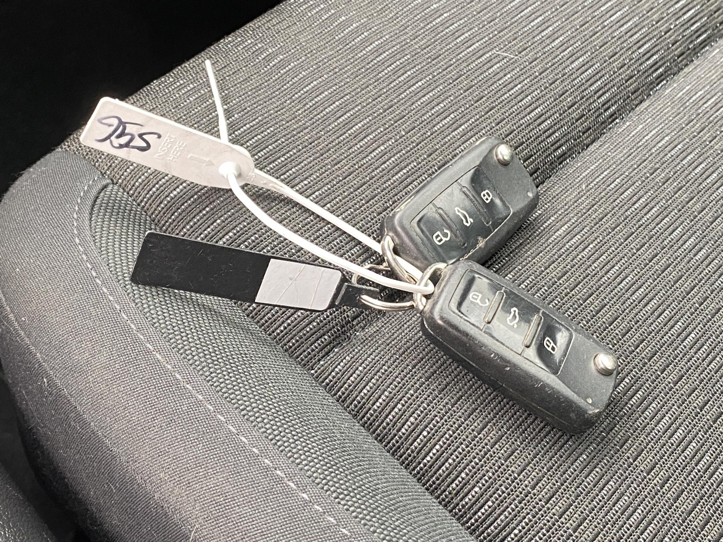 Volkswagen Tiguan, 2014 - pohled č. 18