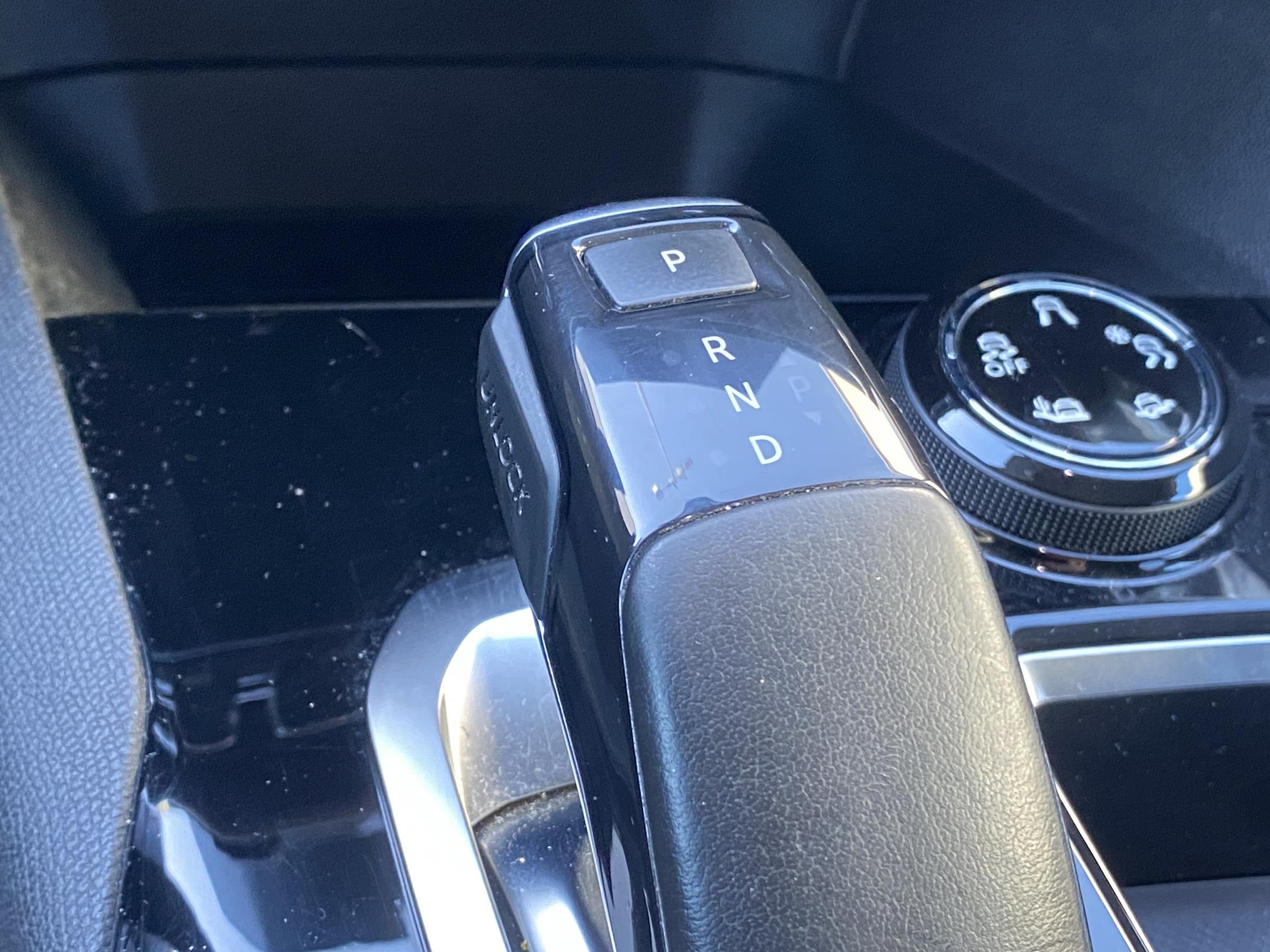 Peugeot 5008, 2019 - pohled č. 13