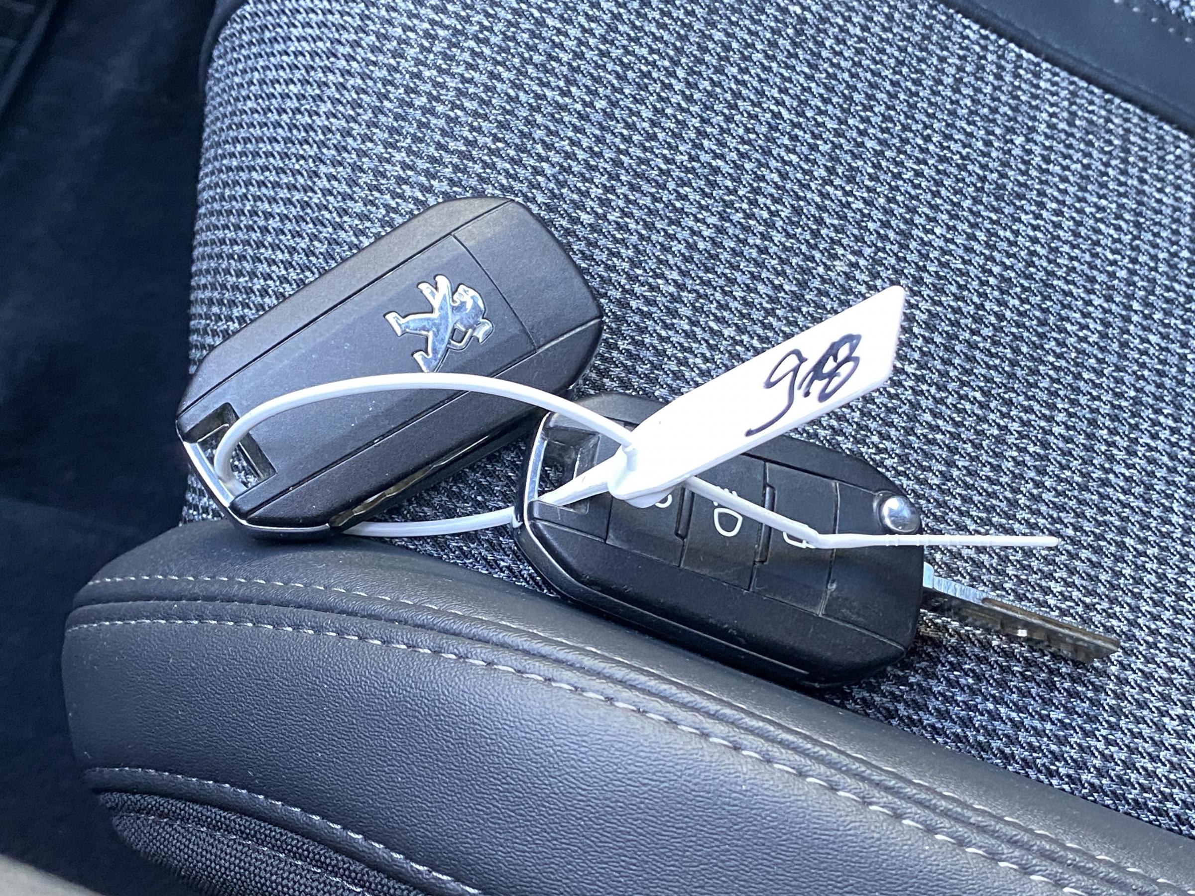 Peugeot 5008, 2019 - pohled č. 17