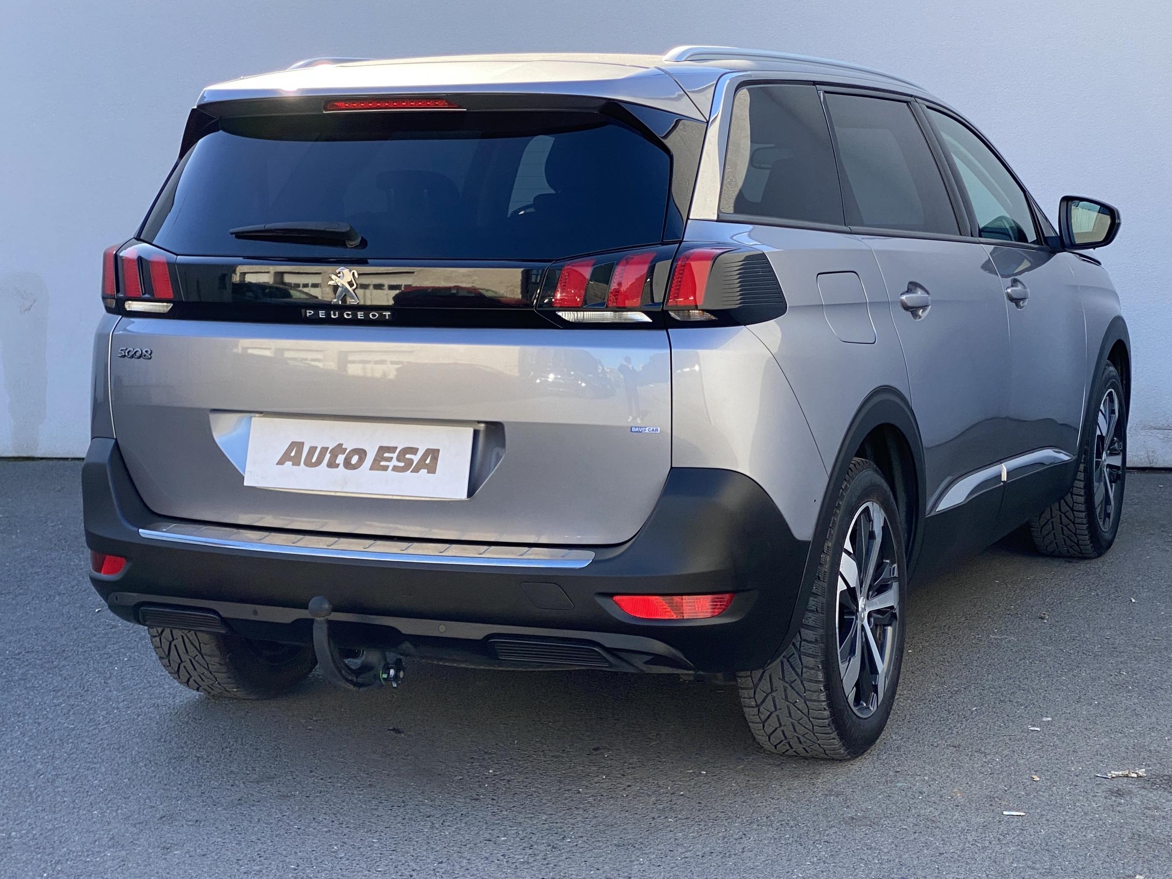 Peugeot 5008, 2019 - pohled č. 4