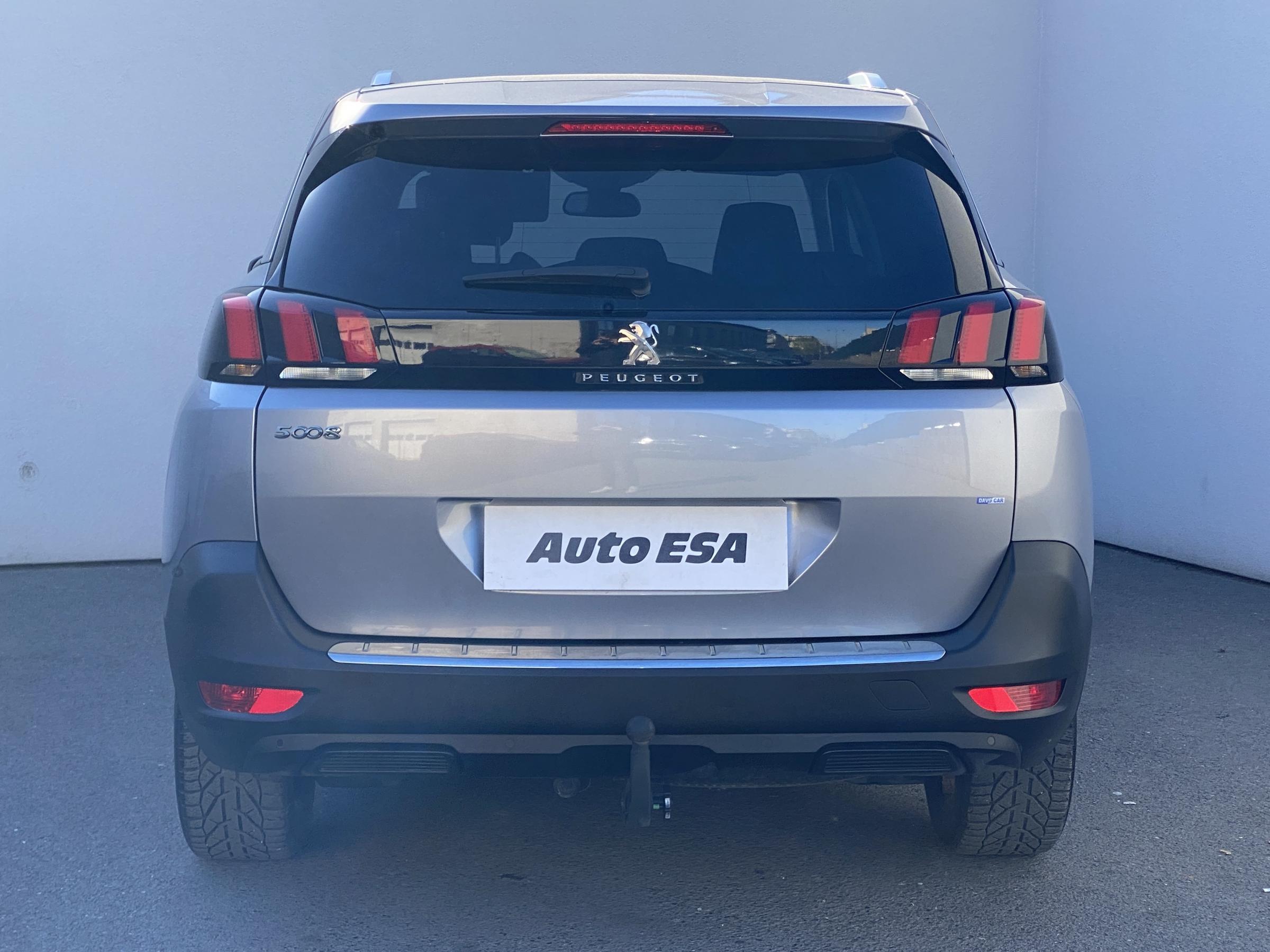 Peugeot 5008, 2019 - pohled č. 5