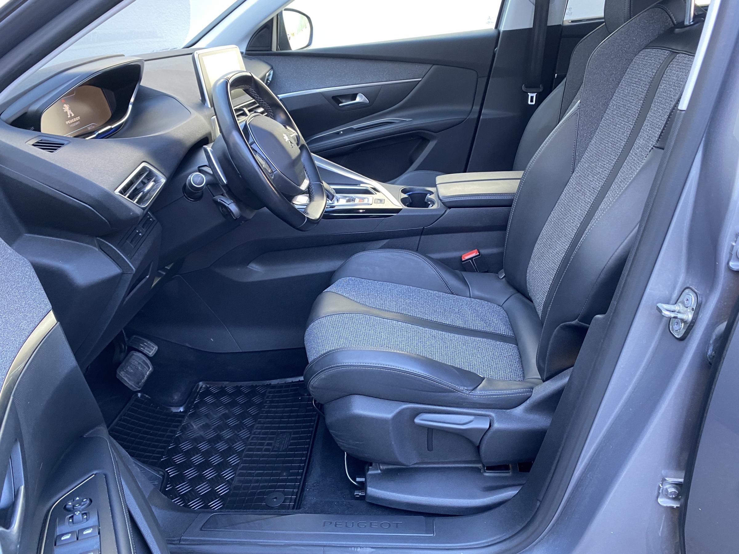 Peugeot 5008, 2019 - pohled č. 9