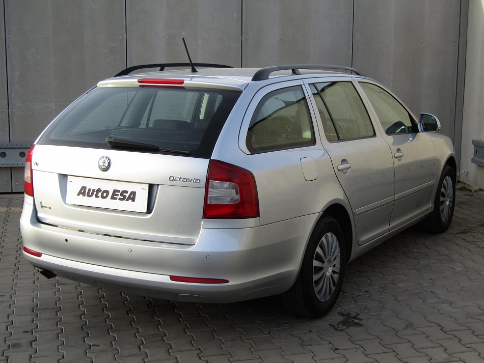 Škoda Octavia II 1.6 TDi Elegance